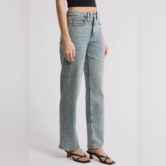 NWT! Good American Good 90s Mid Rise Baggy Jeans Size 8/29 - Picture 3 of 10